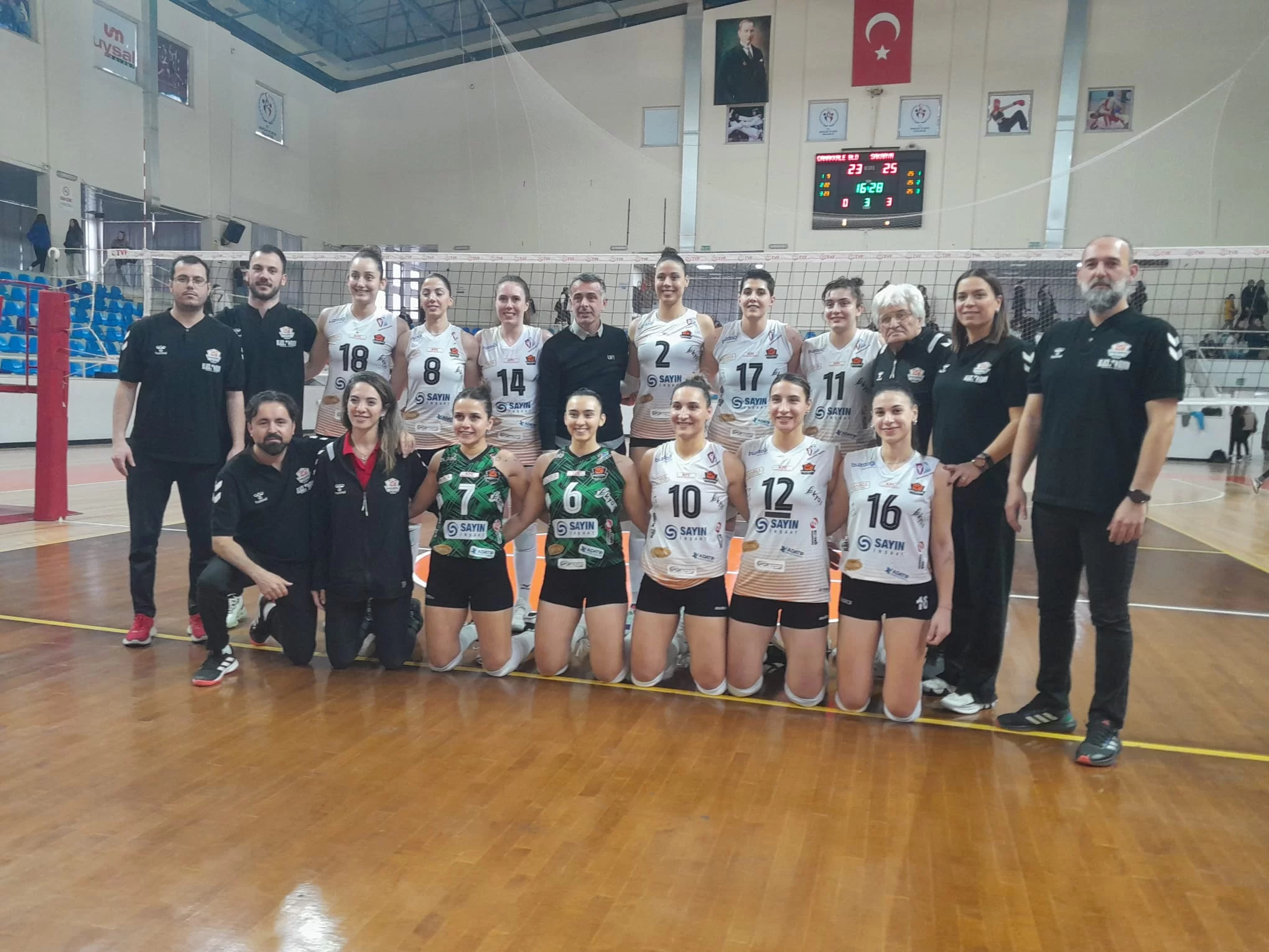 Sakarya Voleybol 2.yarıya 3le başladı 